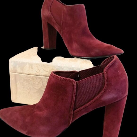 Marc Fisher Maroom Hydra Pointed Toe Block Heeled Suede Ankle Booties 6.5 - Picture 3 of 11
